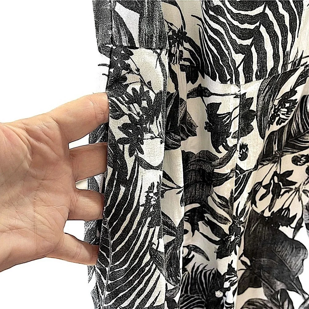 Zara Trafaluc Black & White Floral Linen Bandeau Strapless Jumpsuit Size Small